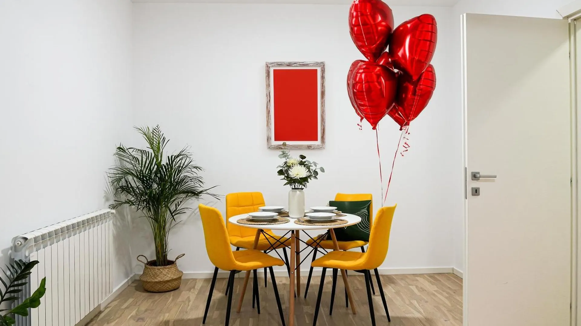 Apartment Gabi - Chic Apt With Parking Close To Veranda Mall Bukarest