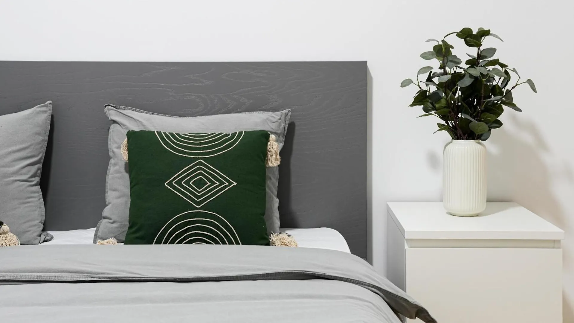 Gabi - Chic Apt With Parking Close To Veranda Mall Bukarest